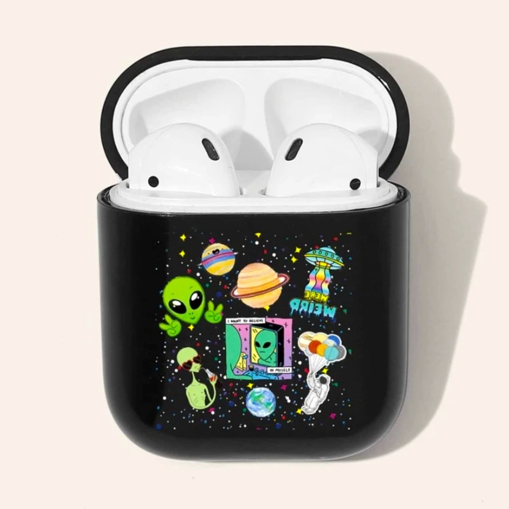👽🖤Alien AirPod Case